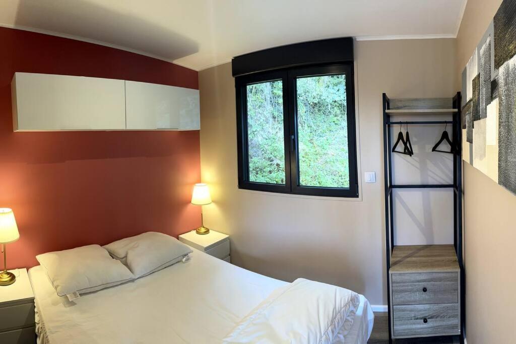 Chalet Tiny T, 4 Personnes Loches, Proche Zoo De Beauval Loches
